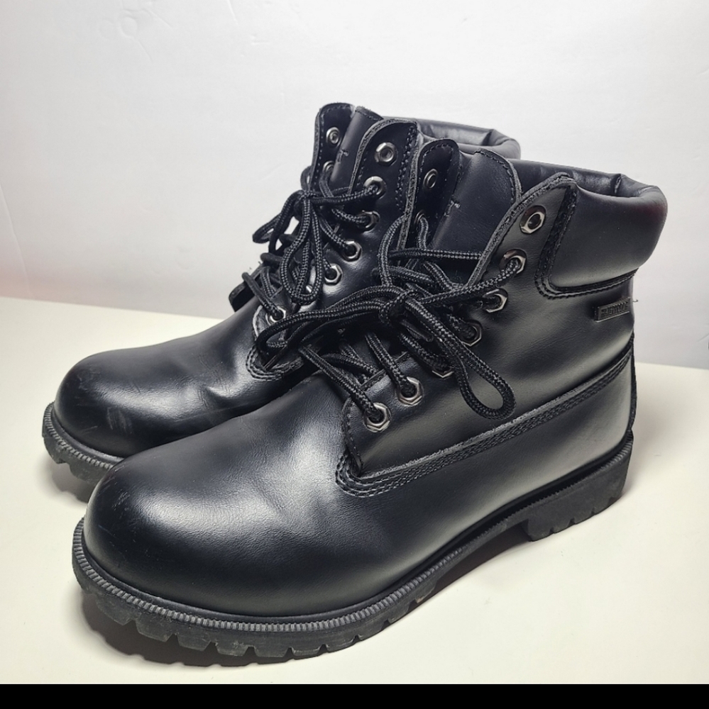 Black leather boots men's size 8 wide